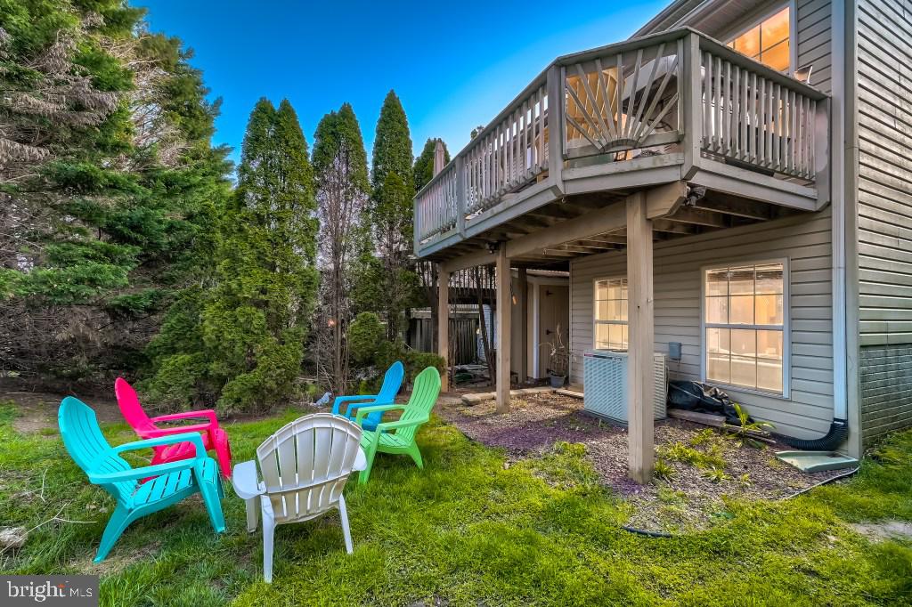 BRENTWOOD CONDO - Residential