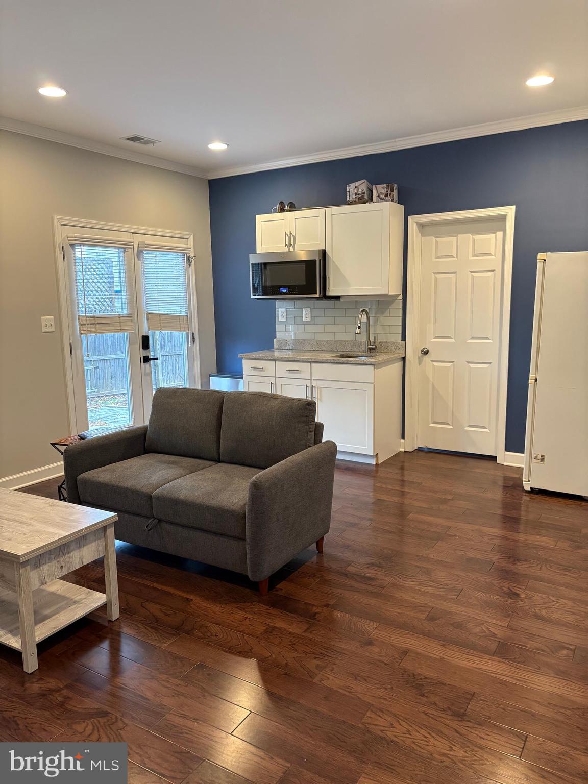 WEYANOKE - Residential Lease