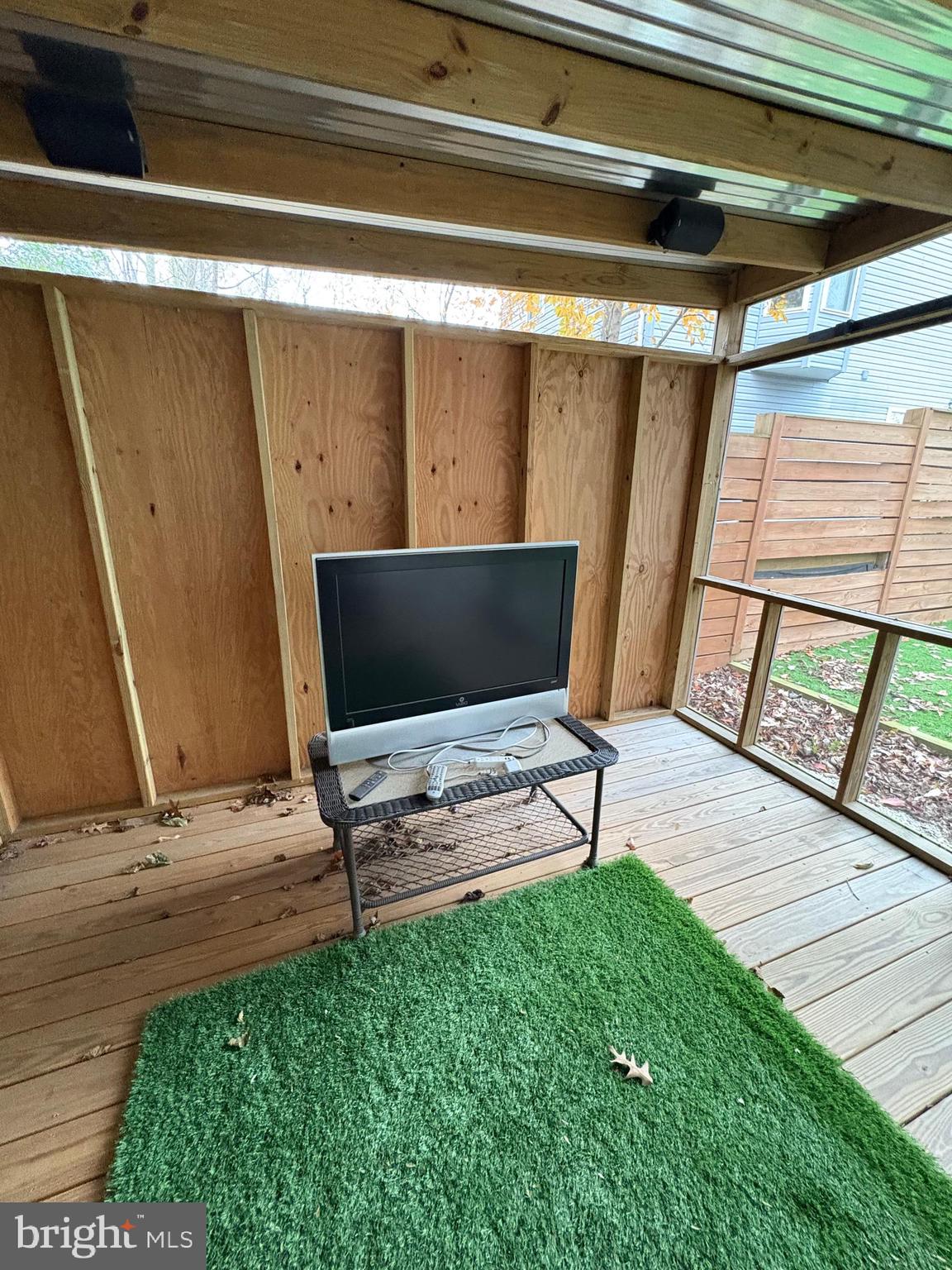 WEYANOKE - Residential Lease