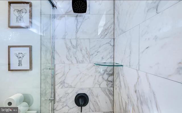 POCONO COUNTRY PLACE - Residential