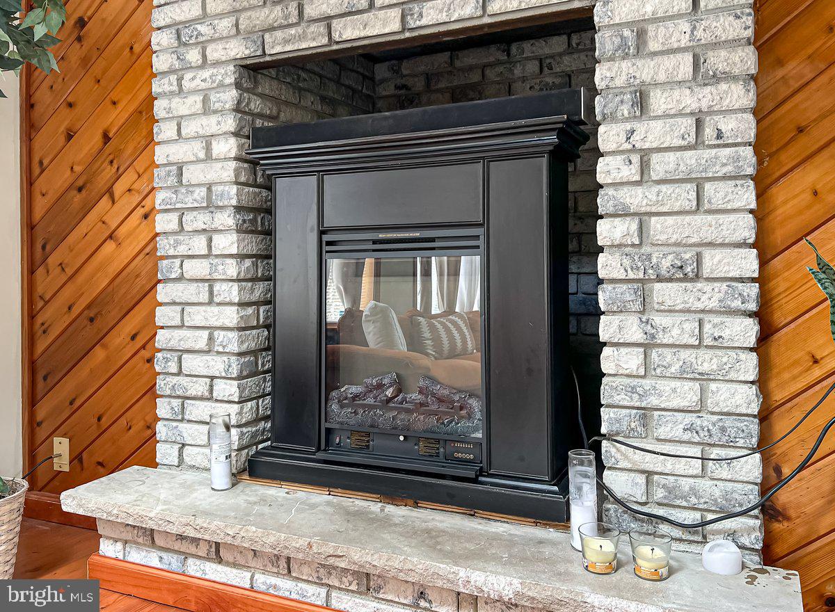 POCONO COUNTRY PLACE - Residential