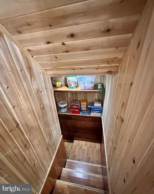 POCONO COUNTRY PLACE - Residential