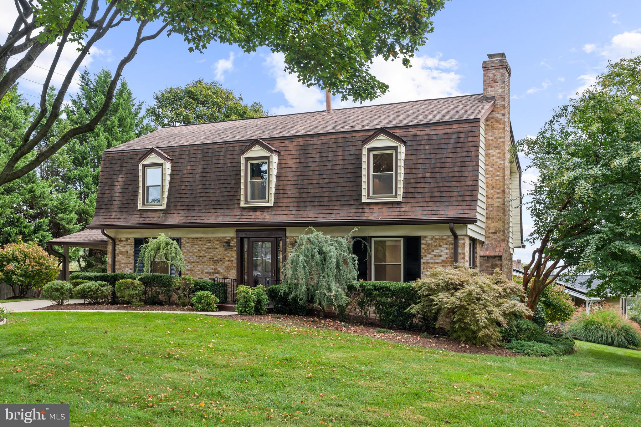 FAIRVIEW ESTATES - Residential