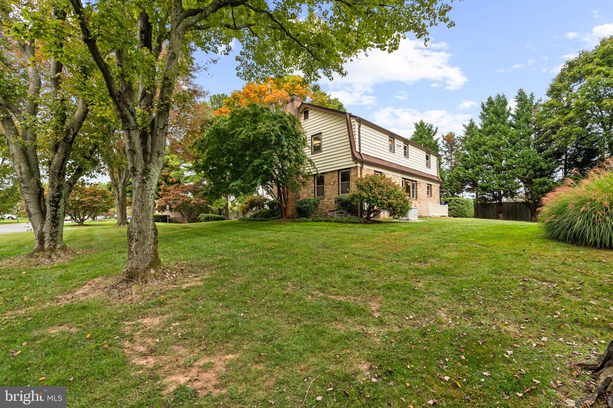 FAIRVIEW ESTATES - Residential