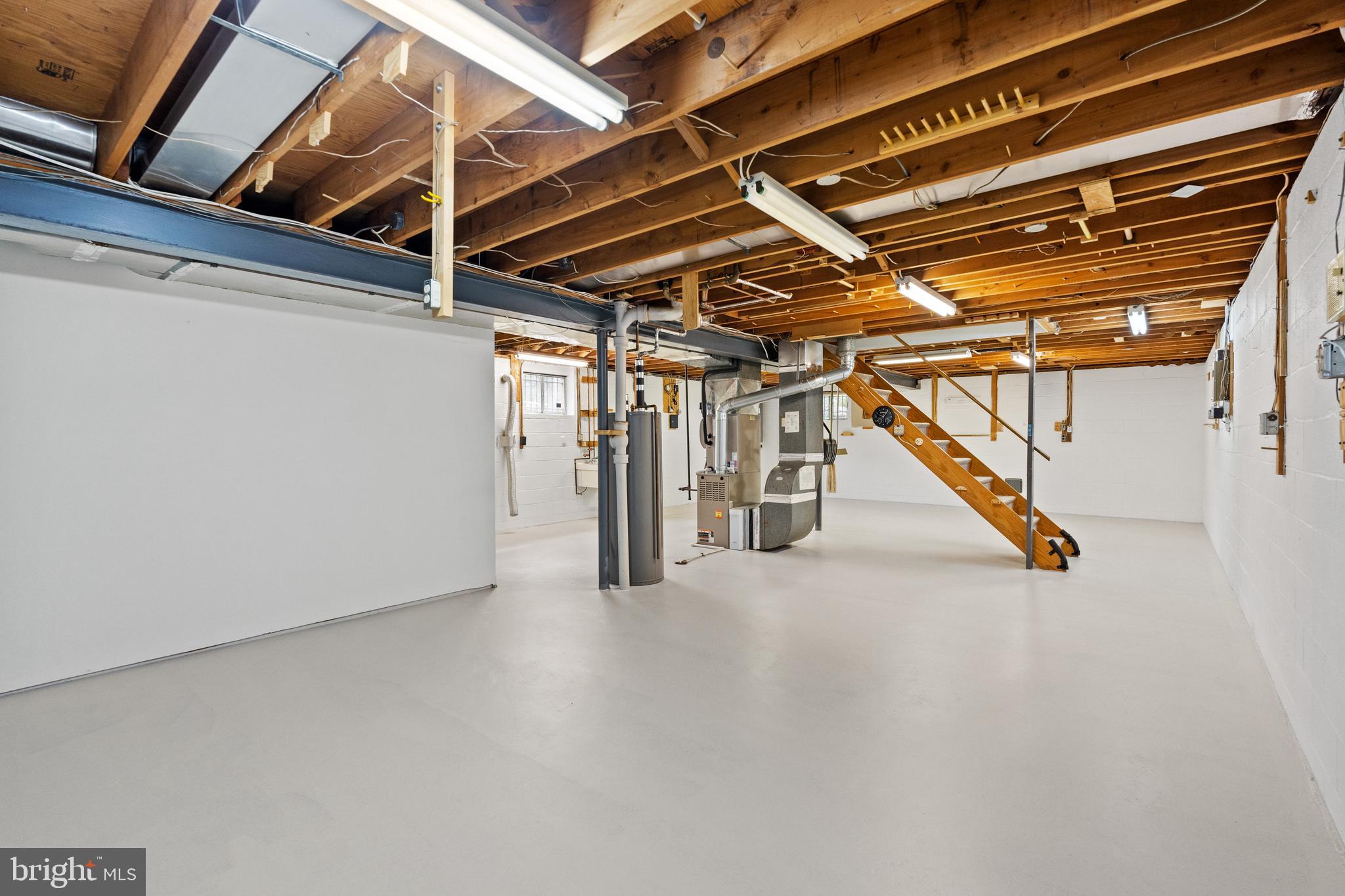 FAIRVIEW ESTATES - Residential