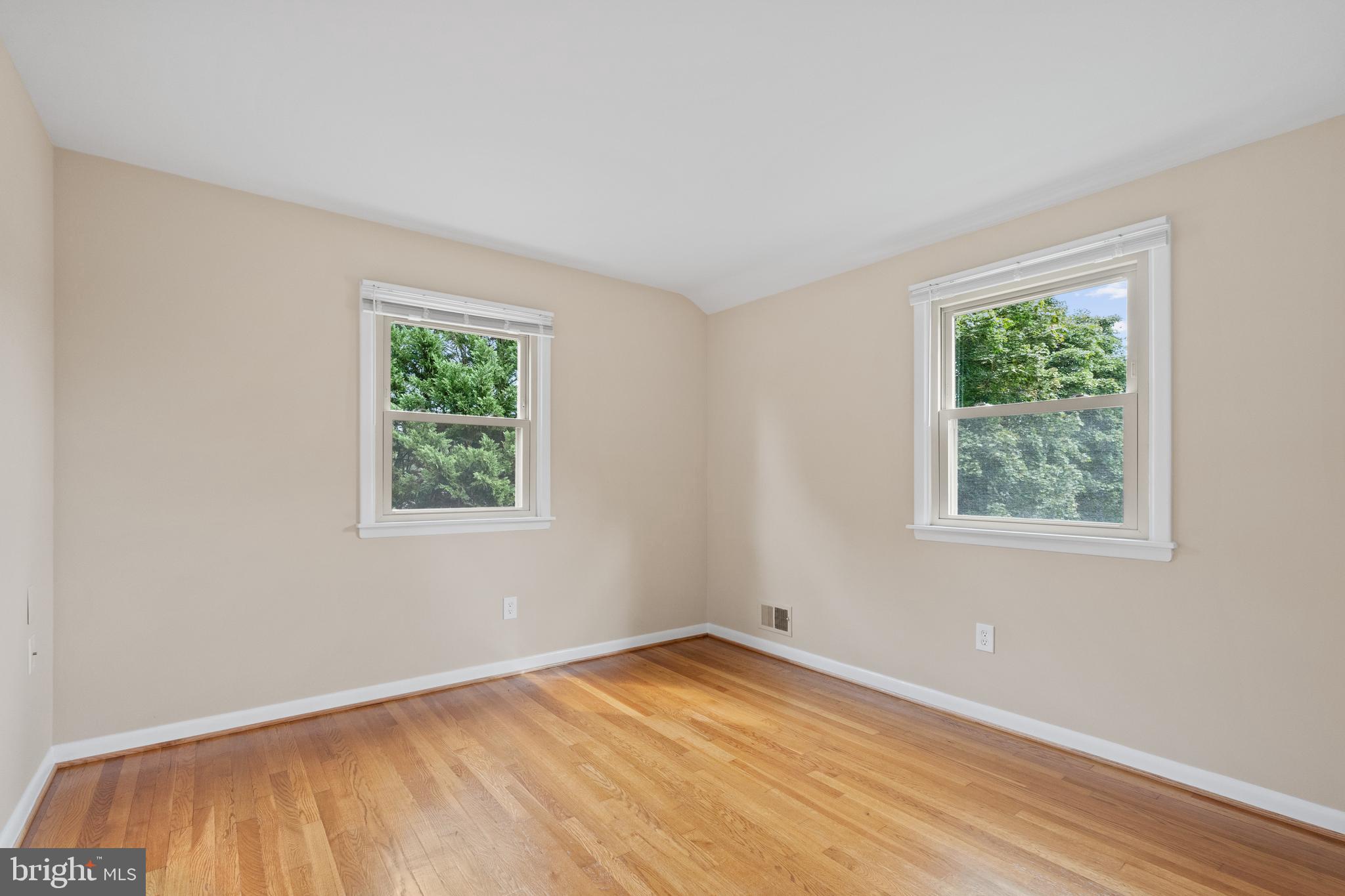 FAIRVIEW ESTATES - Residential