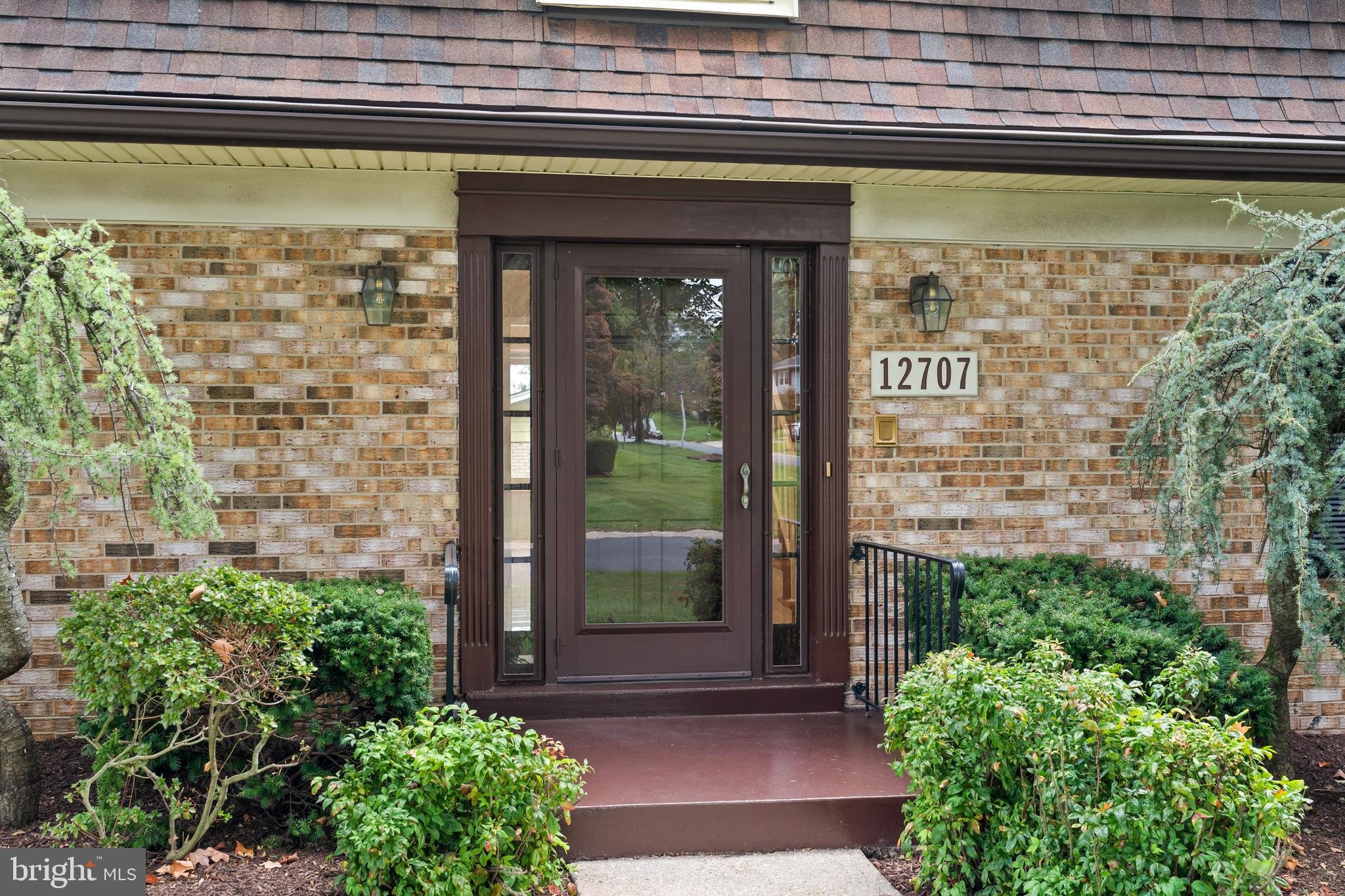 FAIRVIEW ESTATES - Residential