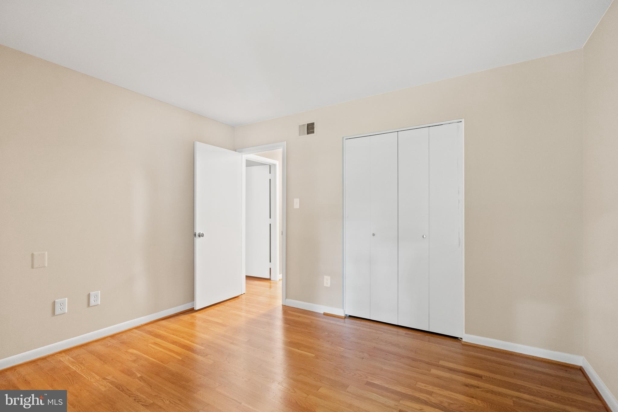 FAIRVIEW ESTATES - Residential