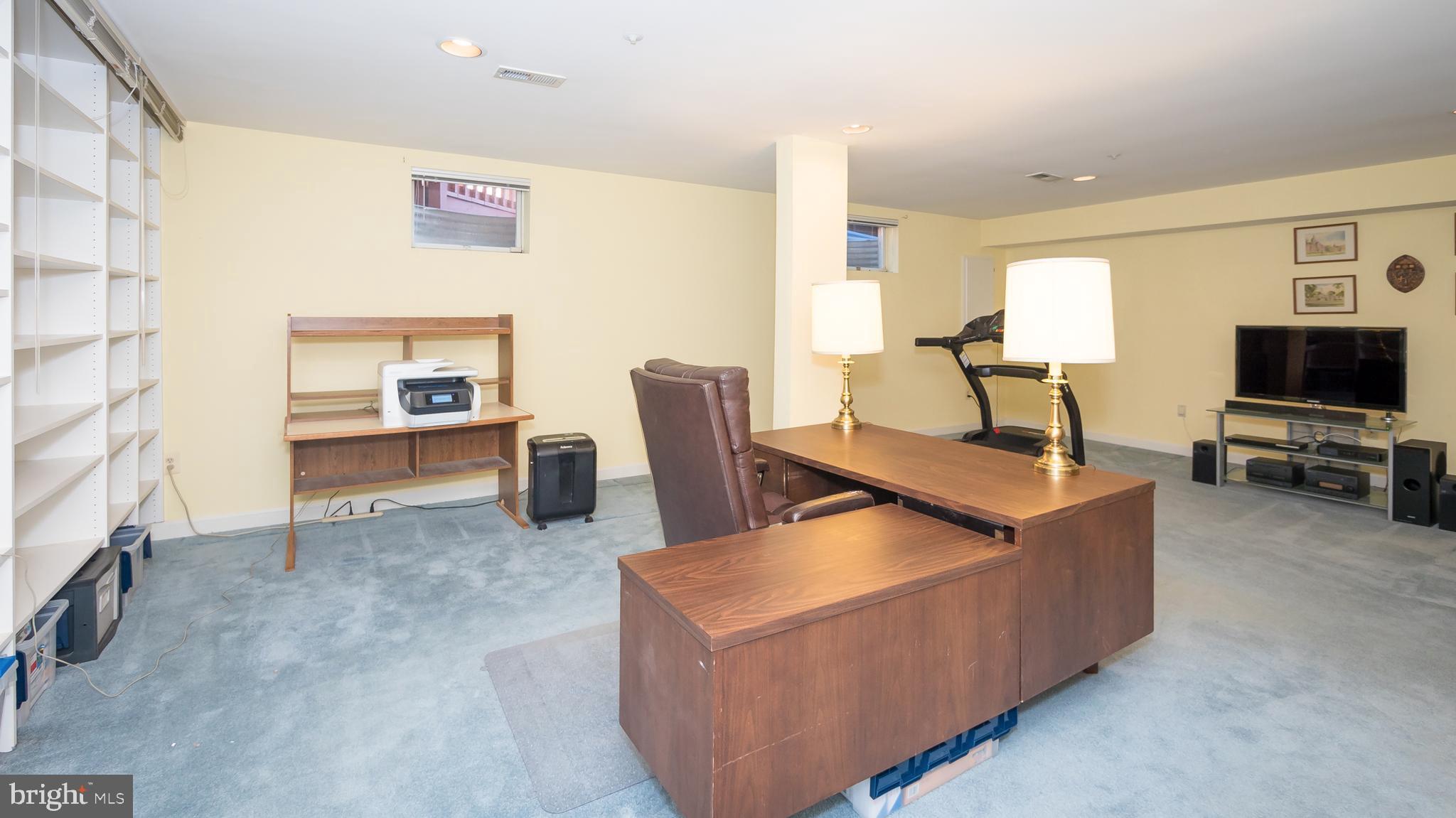 POTOMAC CREST - Residential