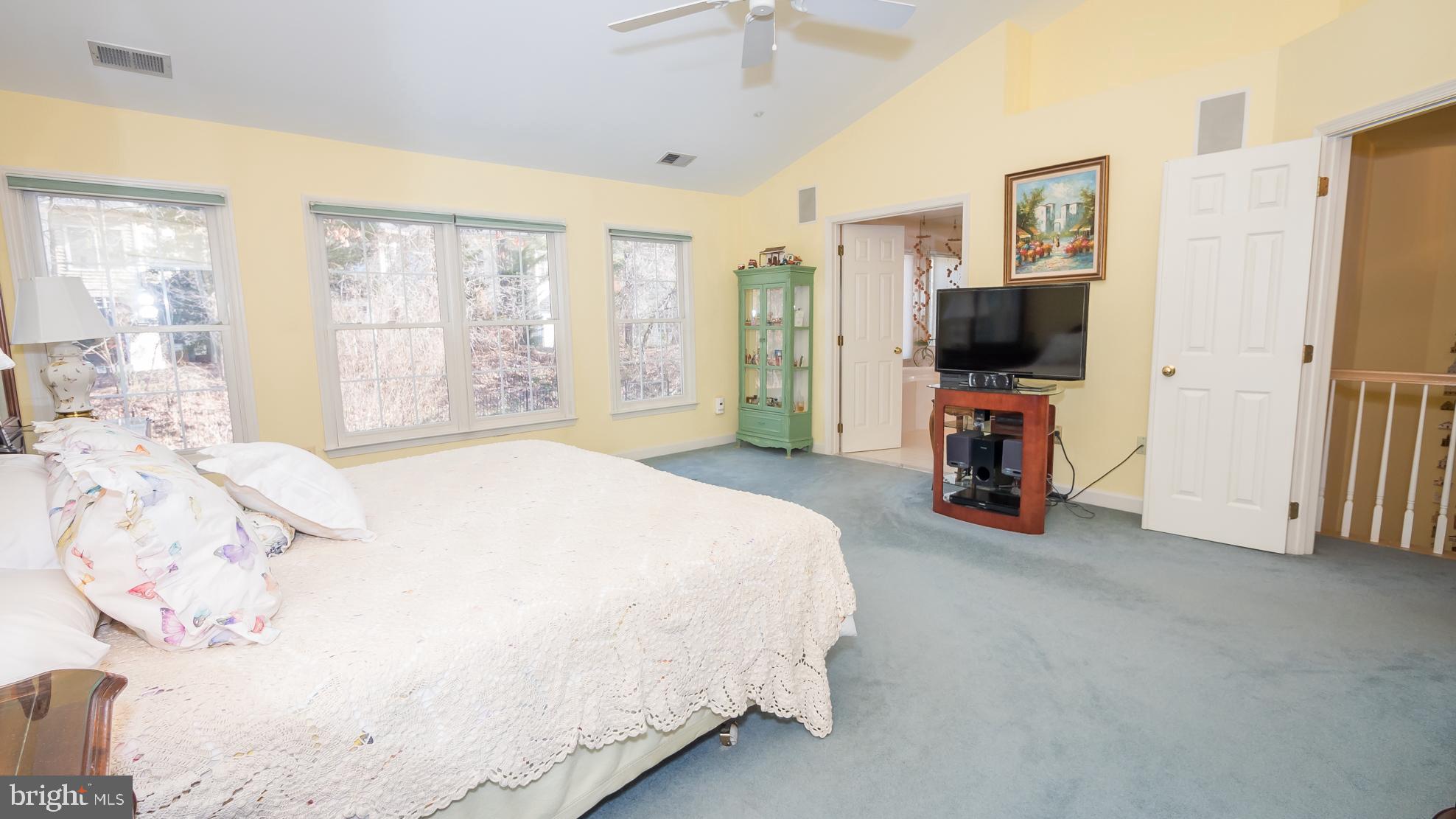 POTOMAC CREST - Residential