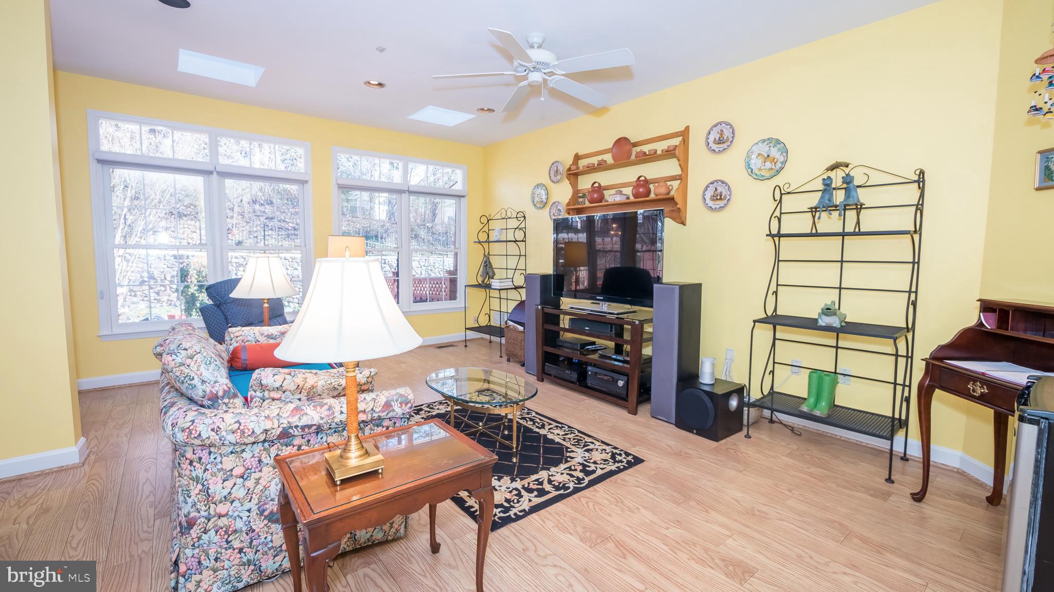 POTOMAC CREST - Residential