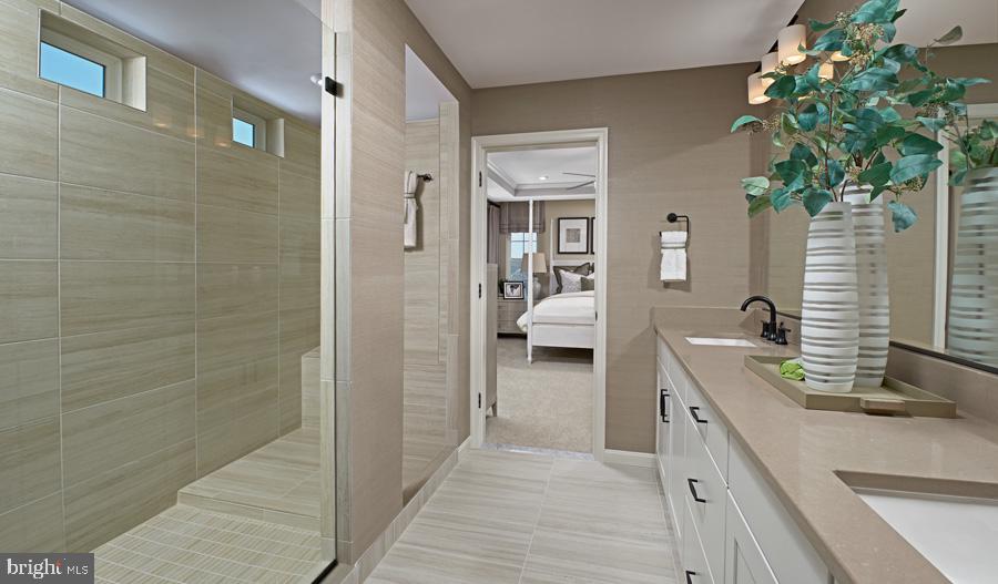 7107 BRAXTON COURT