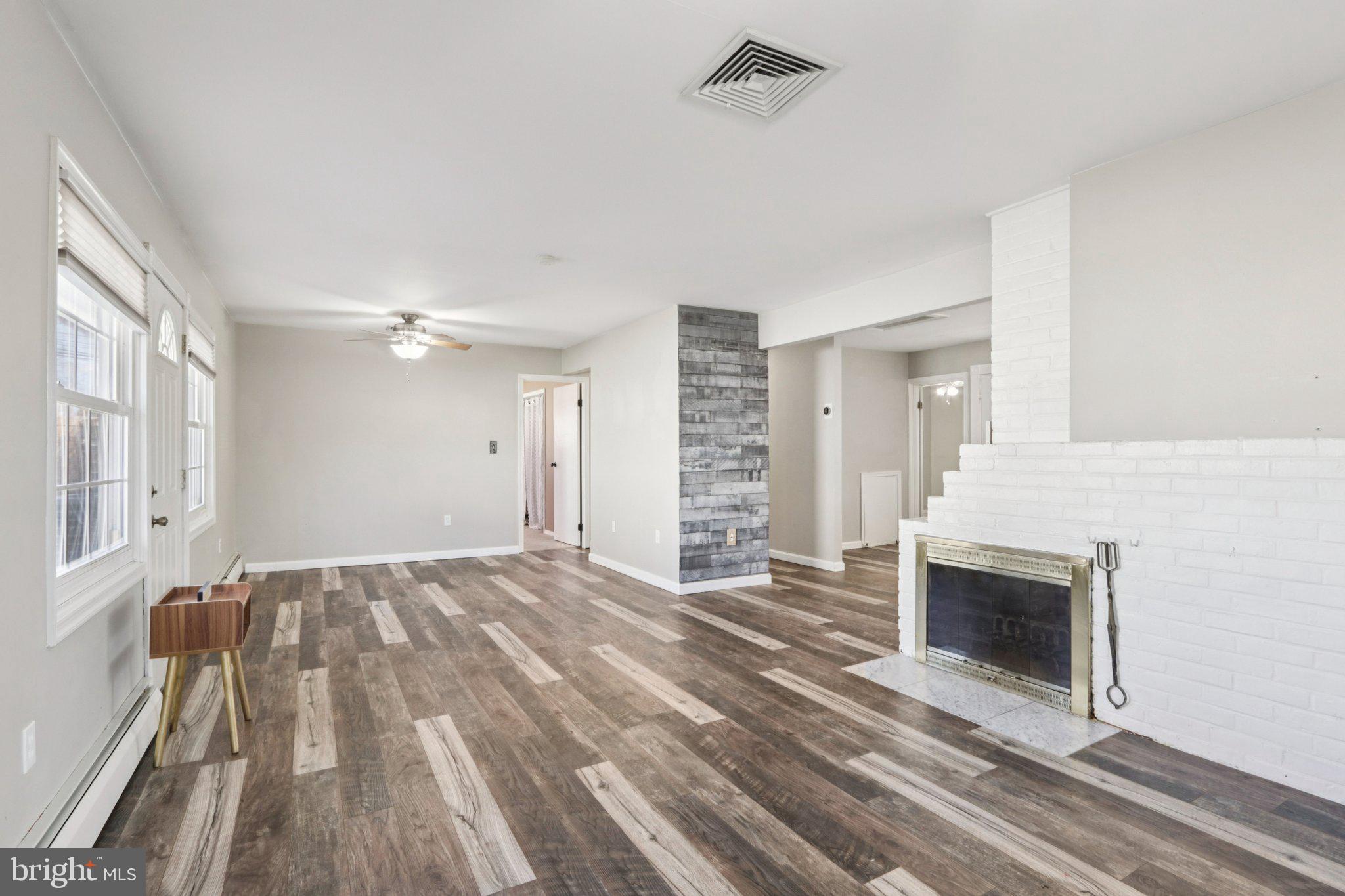 MAGNOLIA HILL - Residential