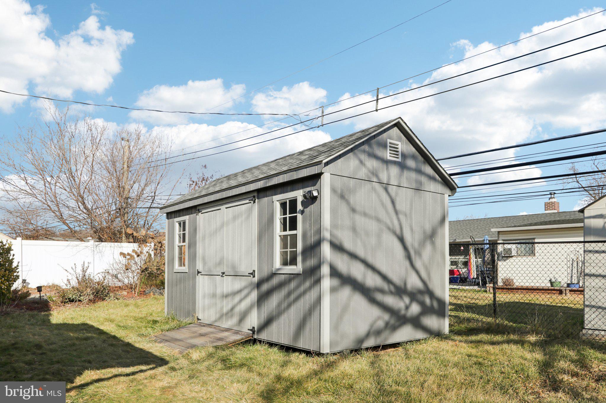 MAGNOLIA HILL - Residential