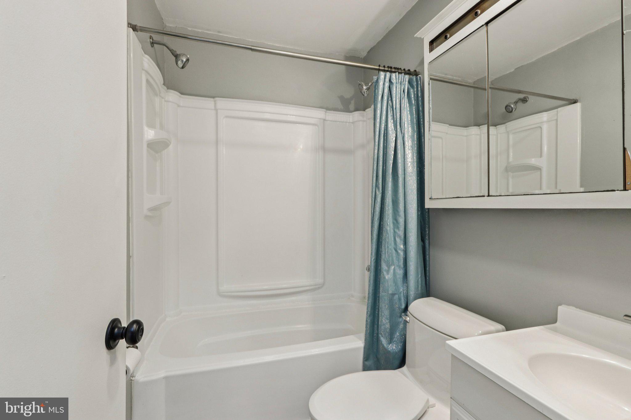 MAGNOLIA HILL - Residential