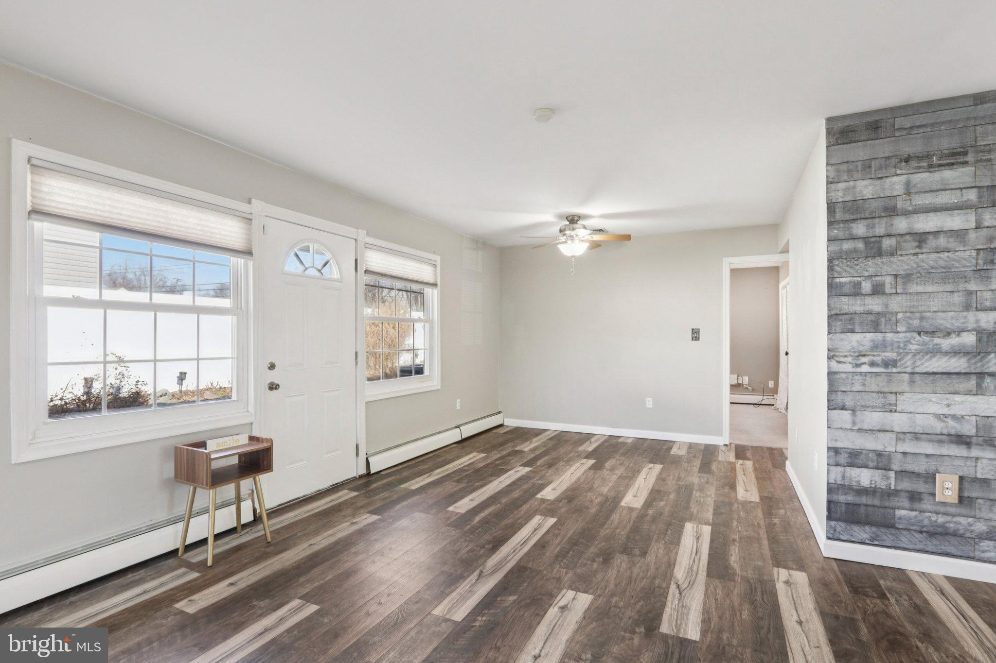 MAGNOLIA HILL - Residential