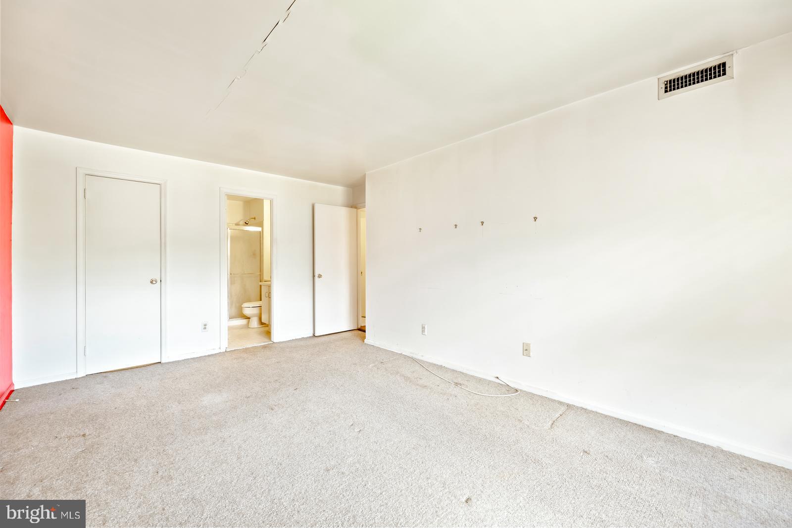 VALLEY GLEN - Residential