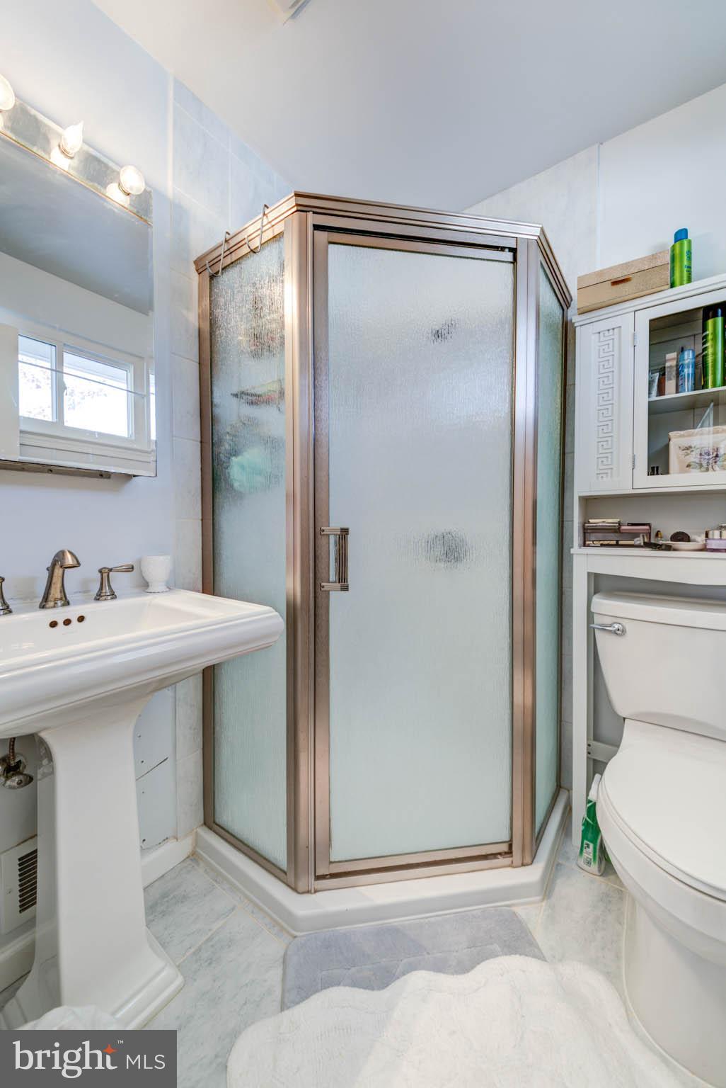 KINGS PARK - Residential Lease