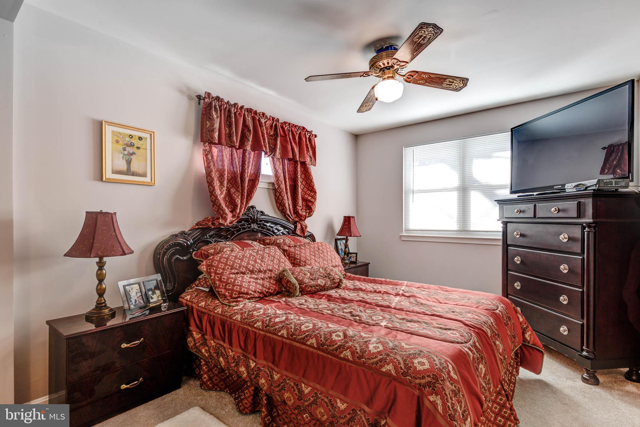 KINGS PARK - Residential Lease