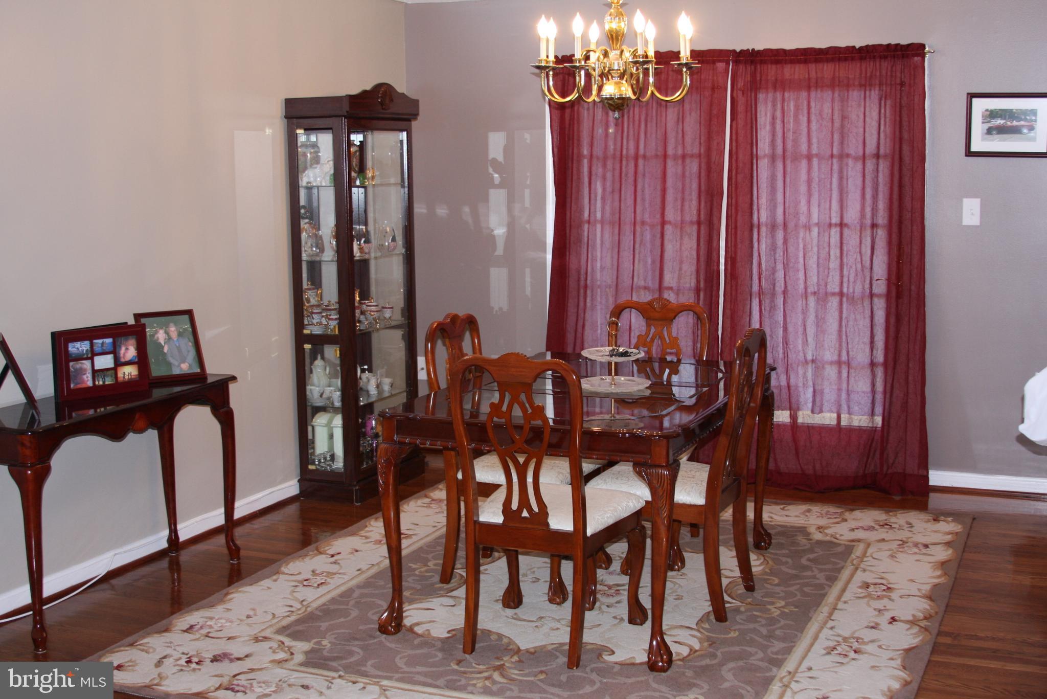 KINGS PARK - Residential Lease