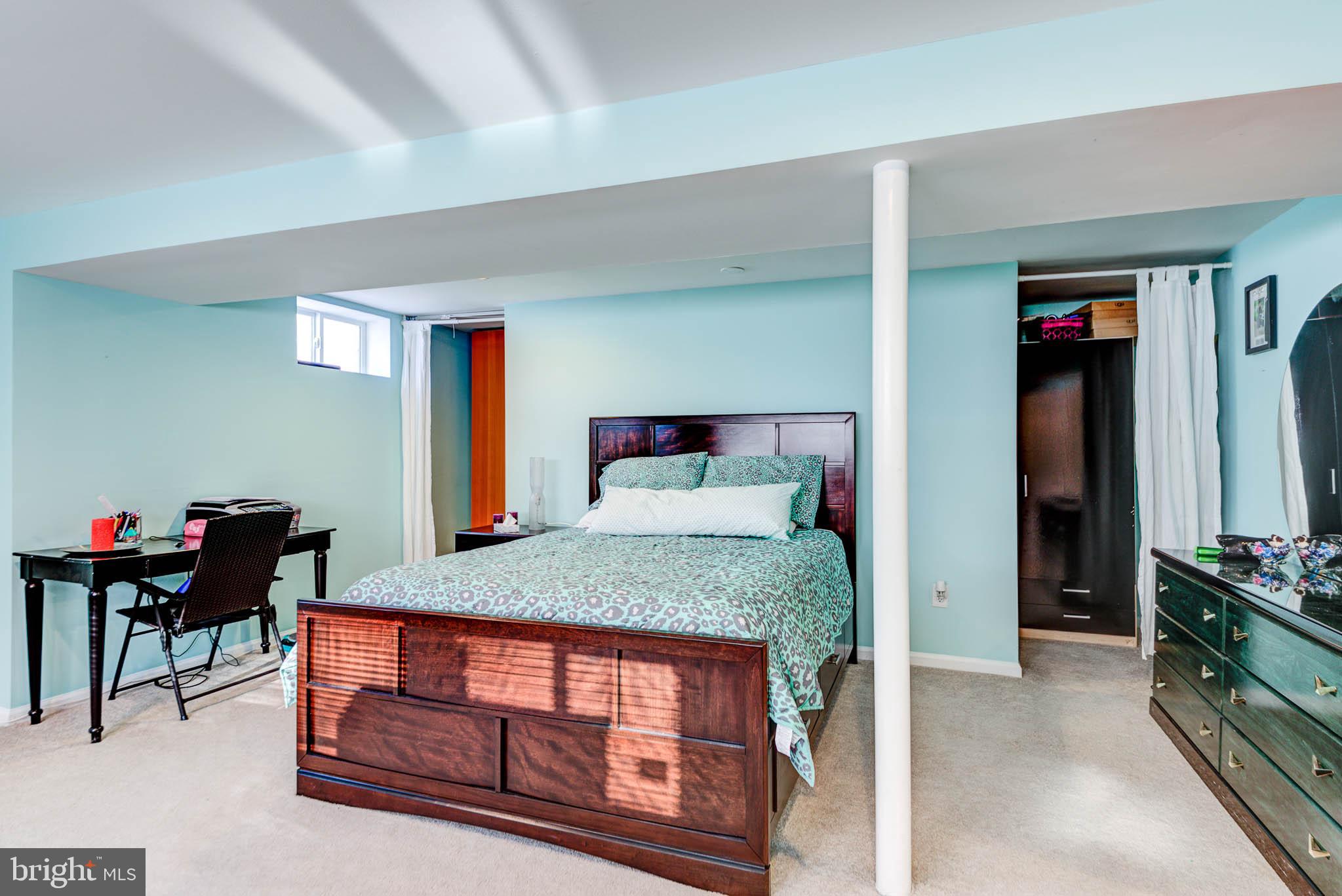 KINGS PARK - Residential Lease