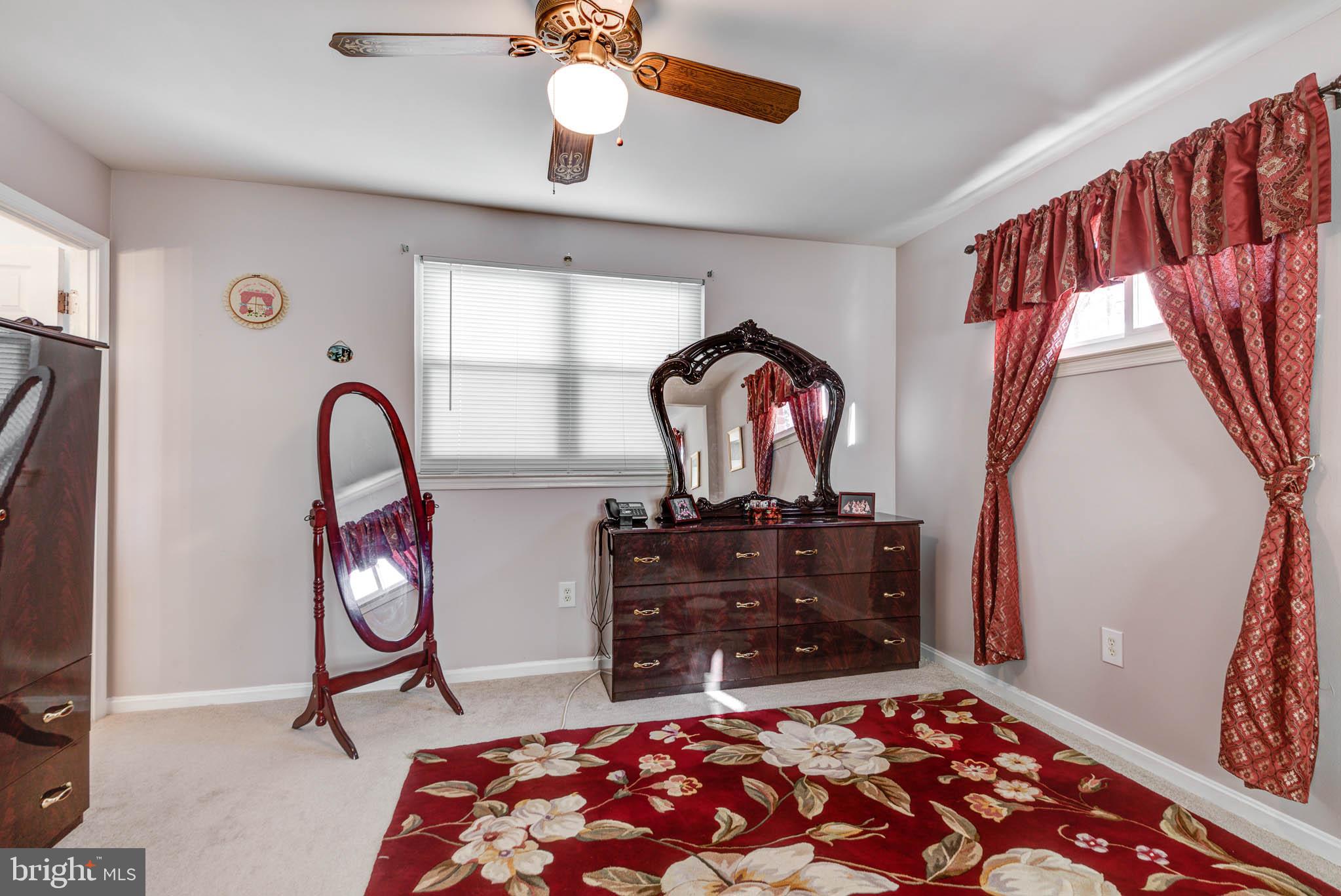 KINGS PARK - Residential Lease