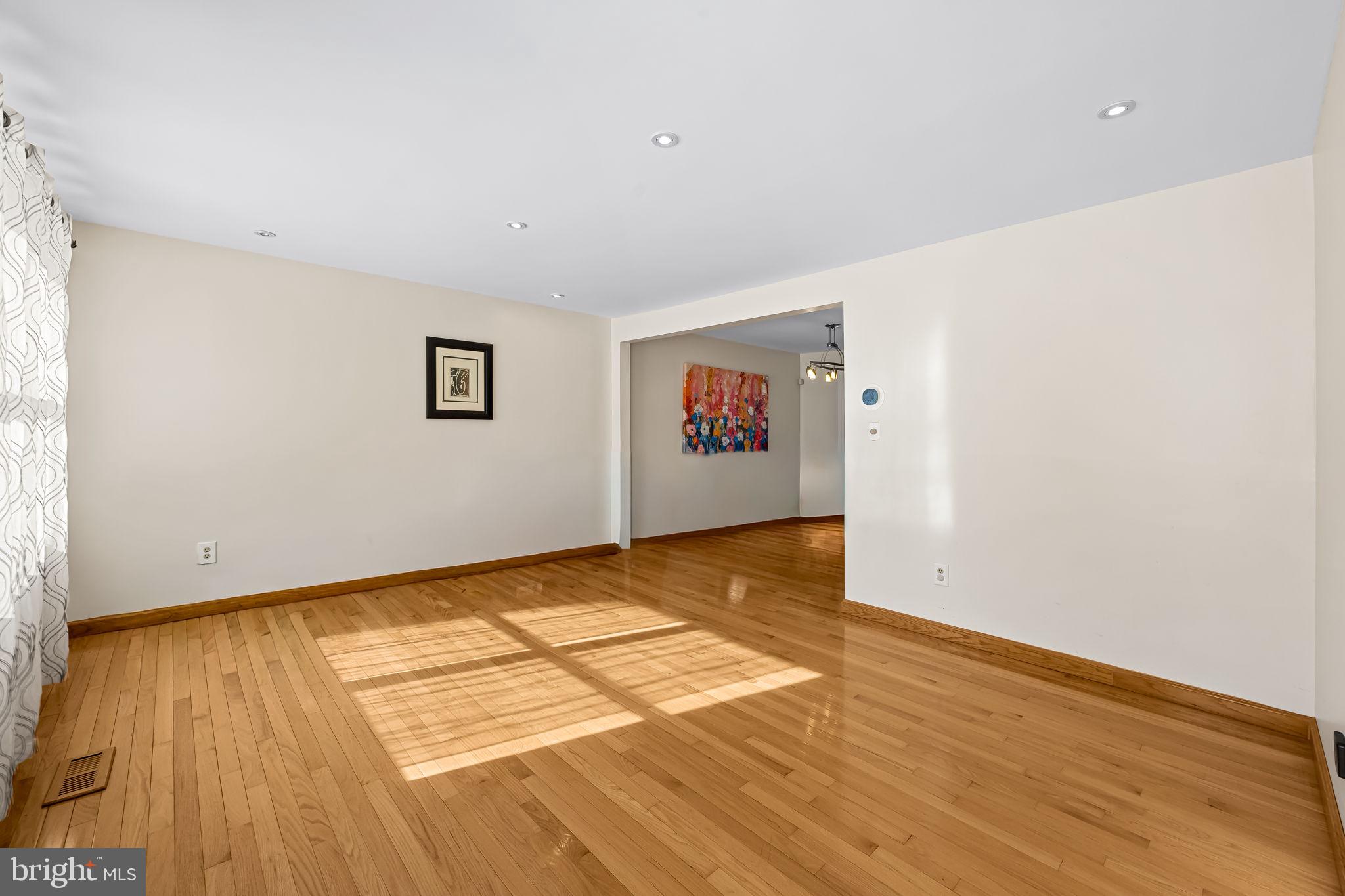 WORTHINGTON VALLEY ESTATES - Residential