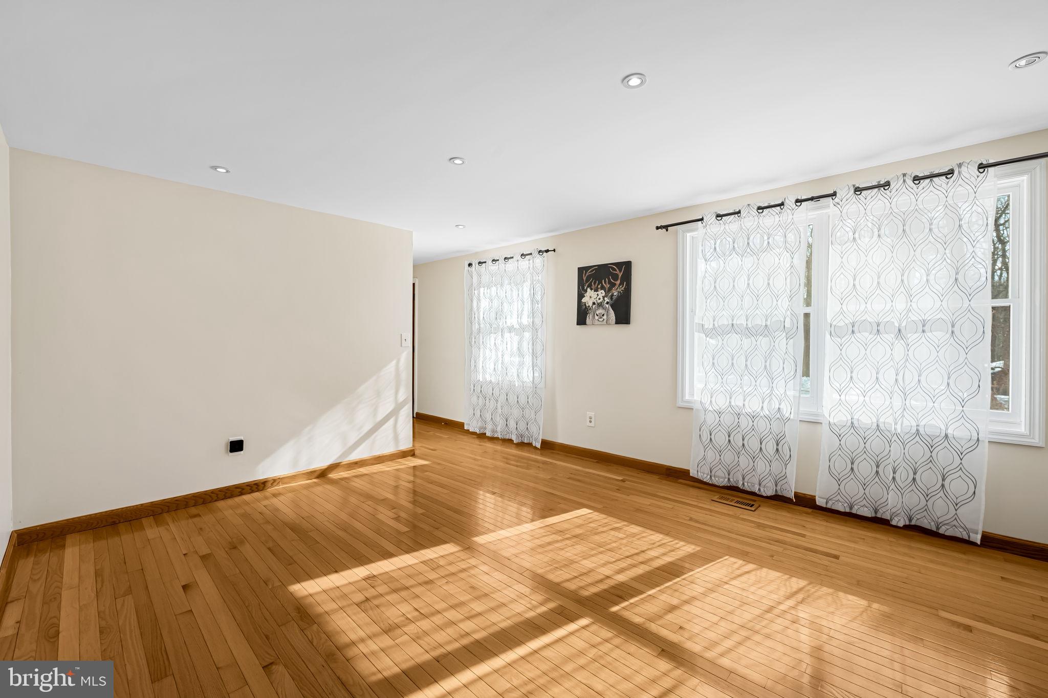 WORTHINGTON VALLEY ESTATES - Residential