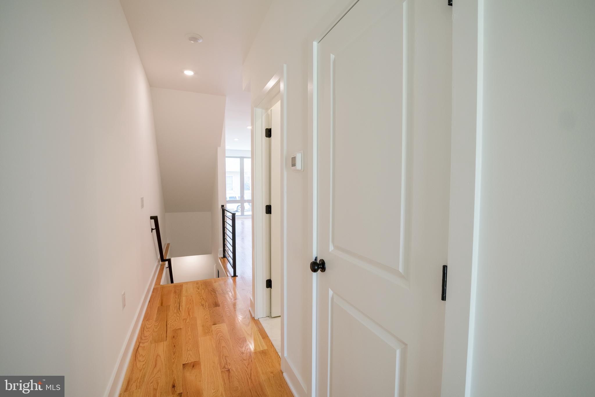 OLDE KENSINGTON - Residential Lease