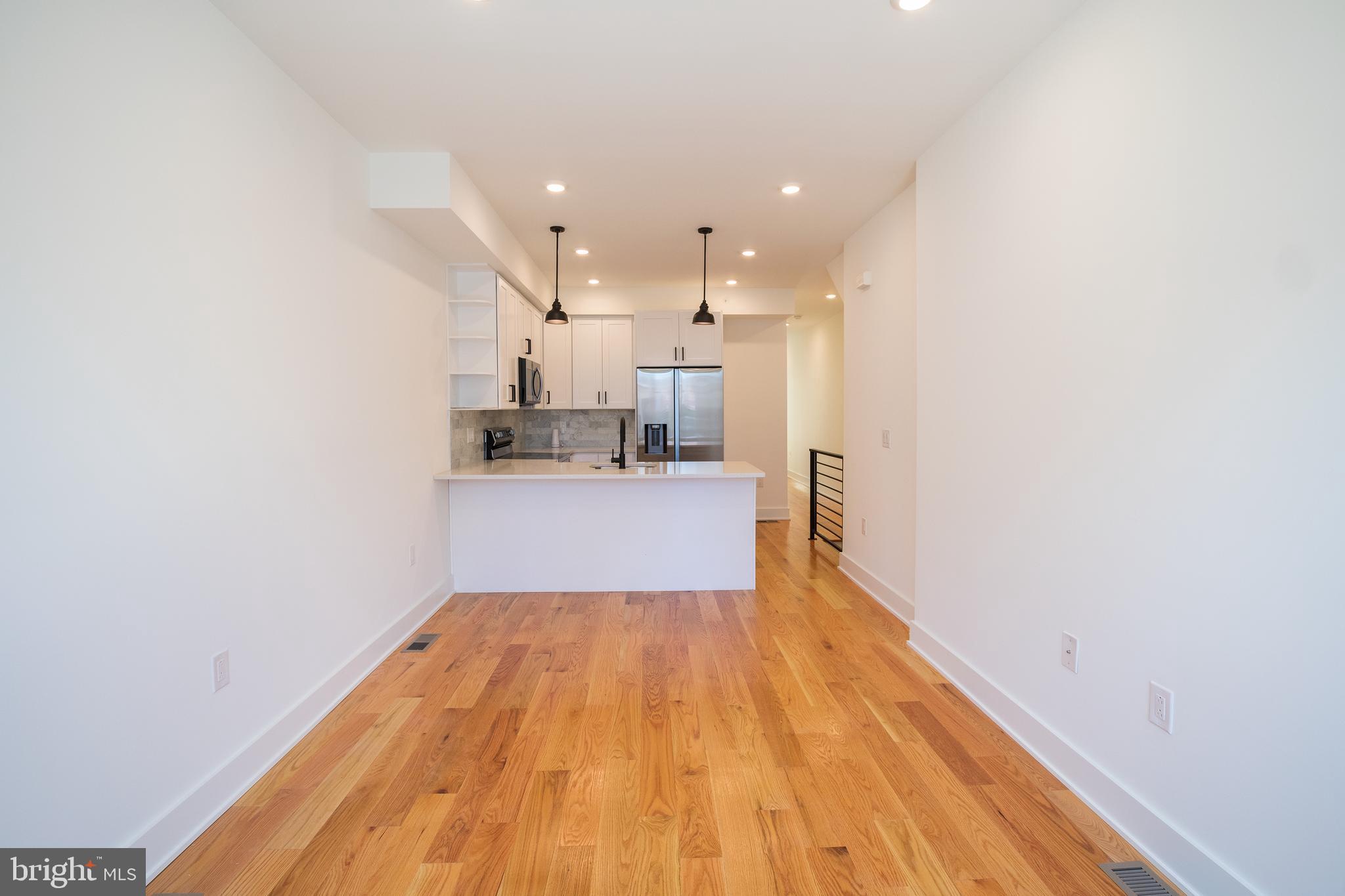 OLDE KENSINGTON - Residential Lease