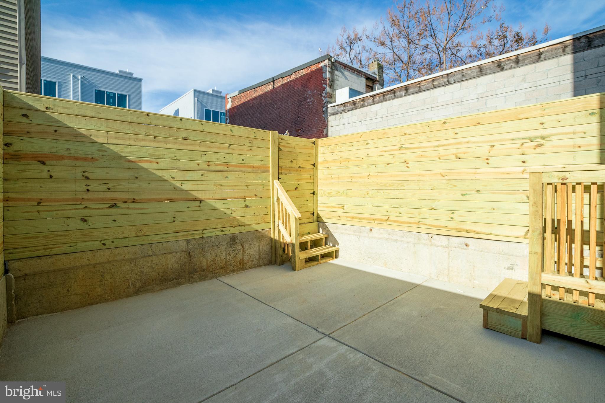 OLDE KENSINGTON - Residential Lease