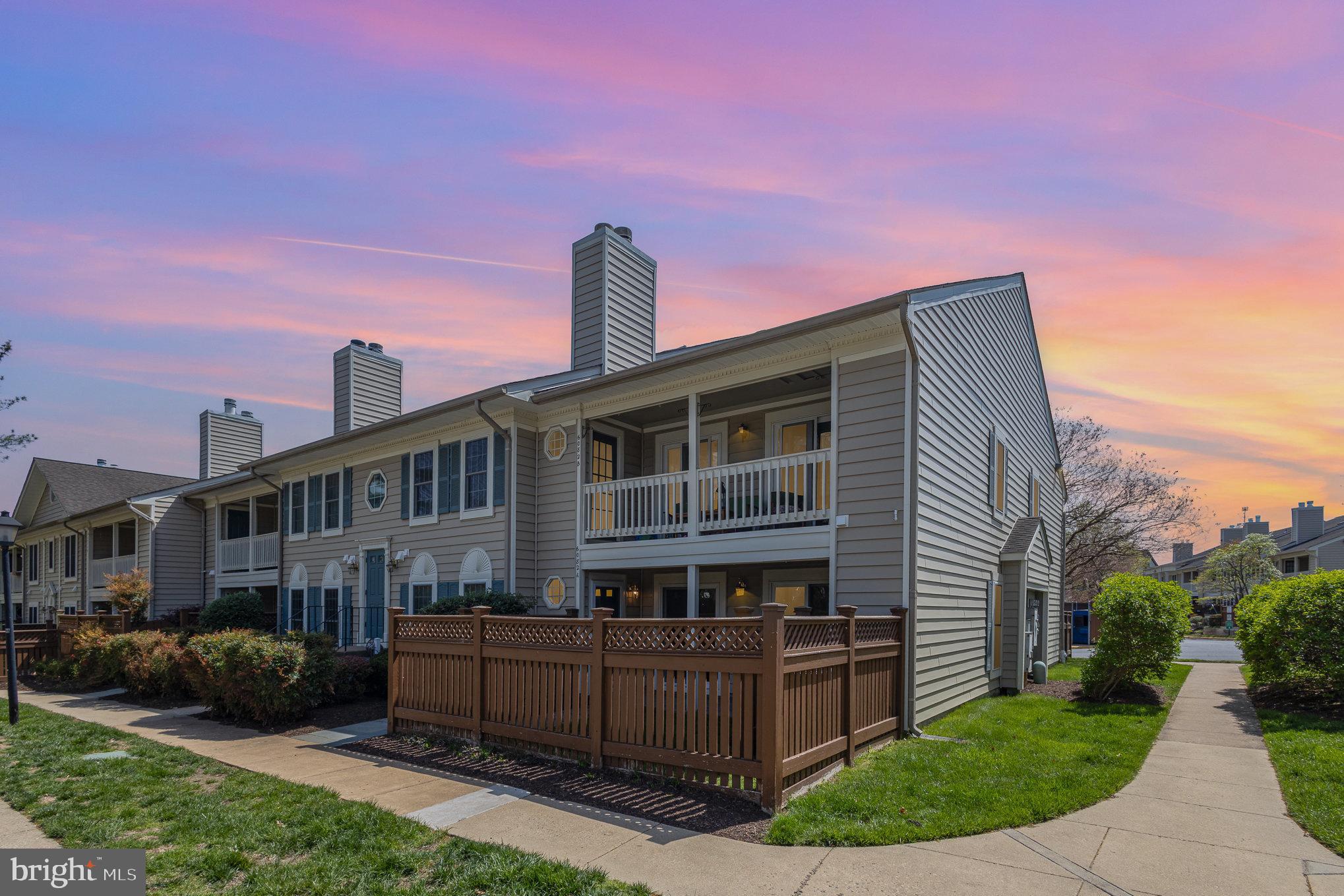 ESSEX HOUSE - Residential