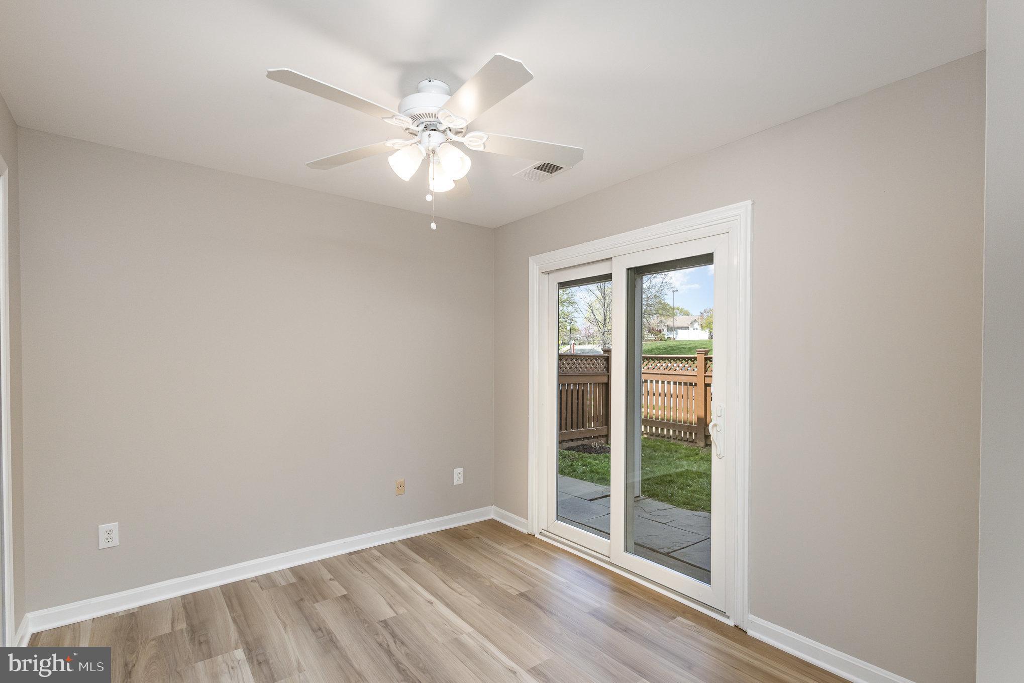 ESSEX HOUSE - Residential