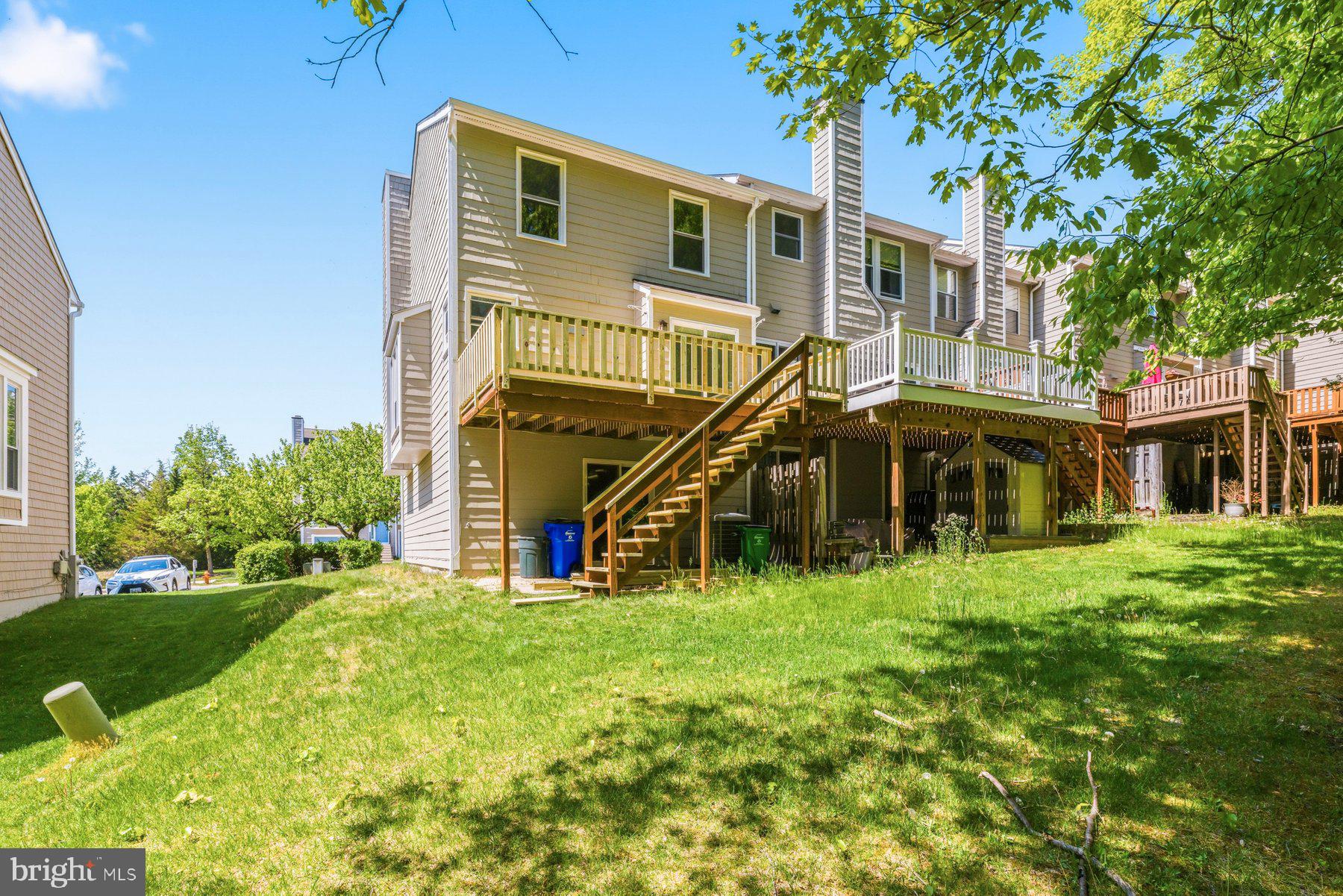 WOODLAND VILLAGE - Residential