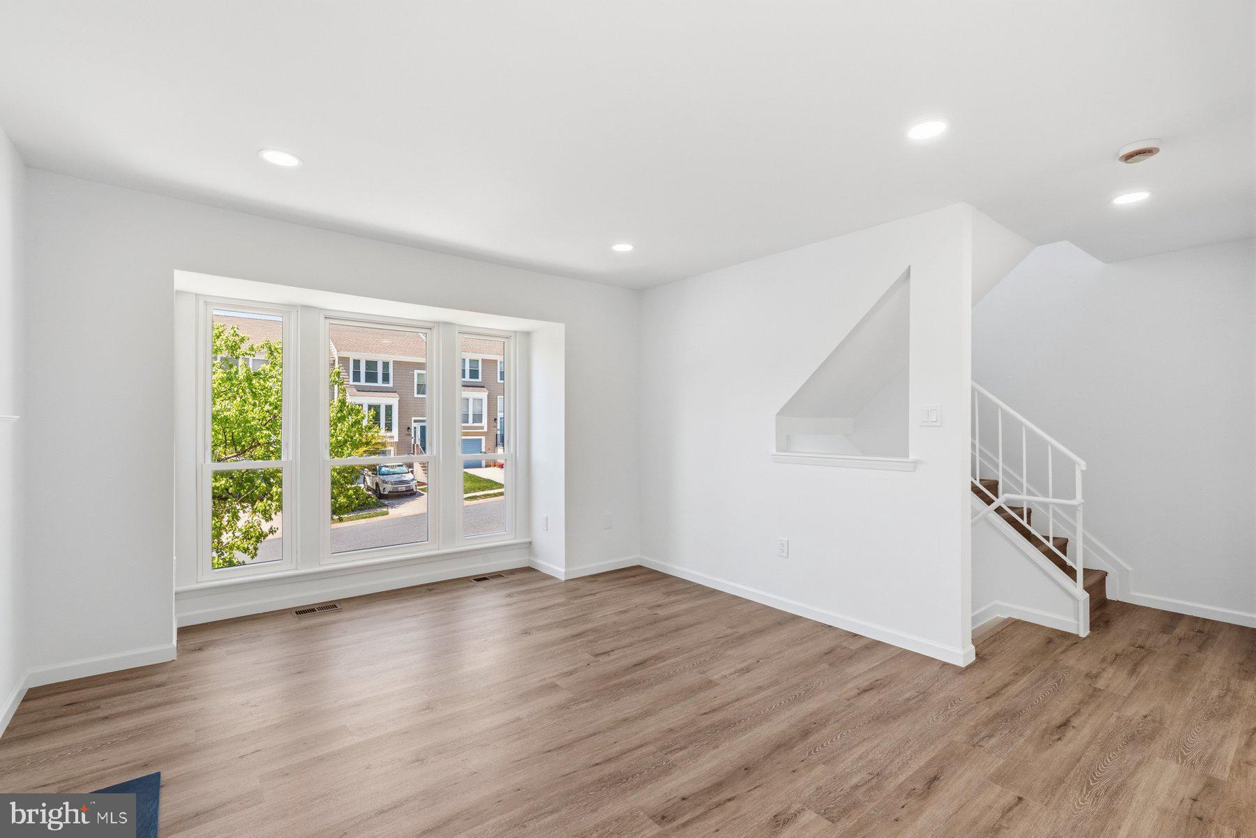 WOODLAND VILLAGE - Residential