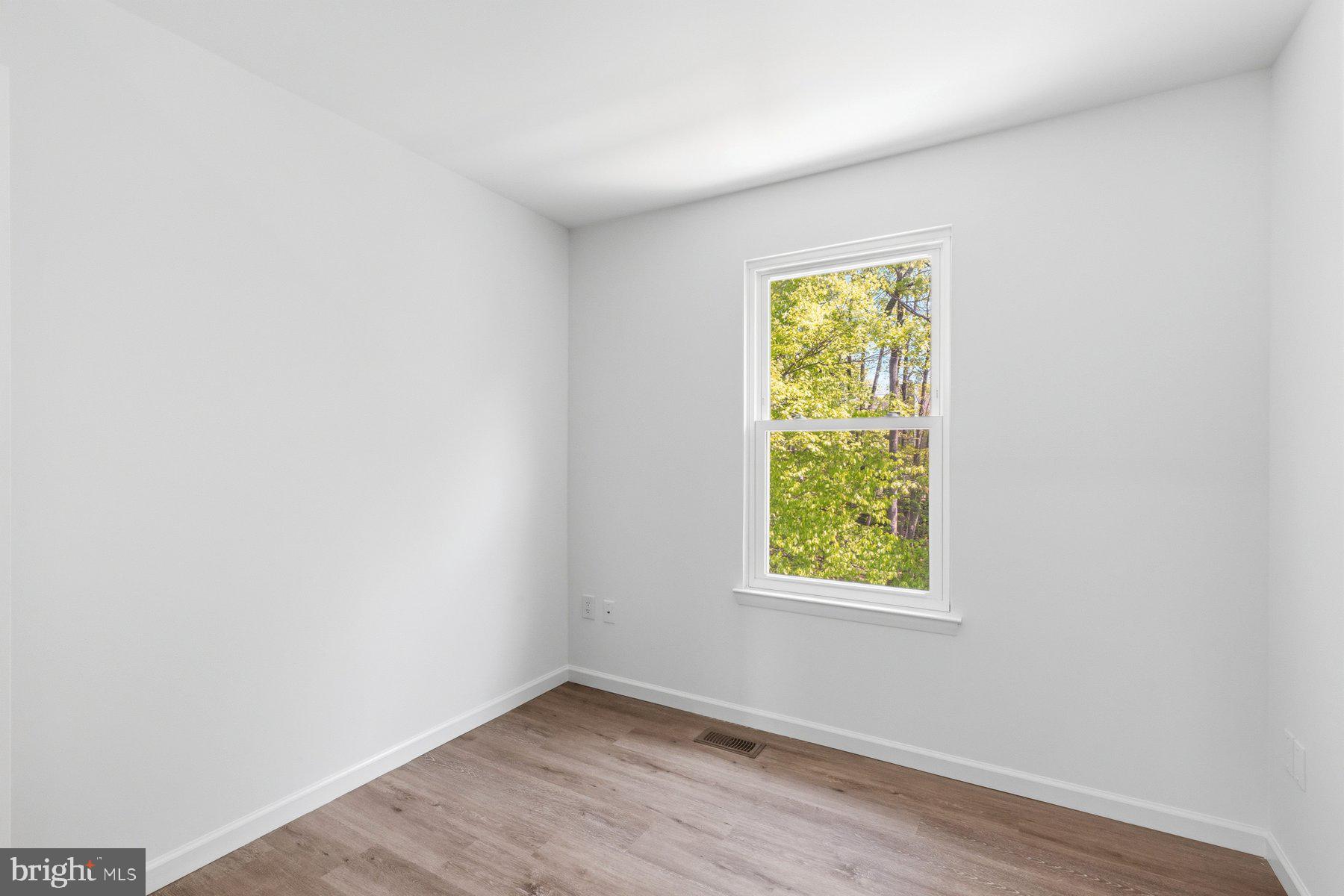 WOODLAND VILLAGE - Residential