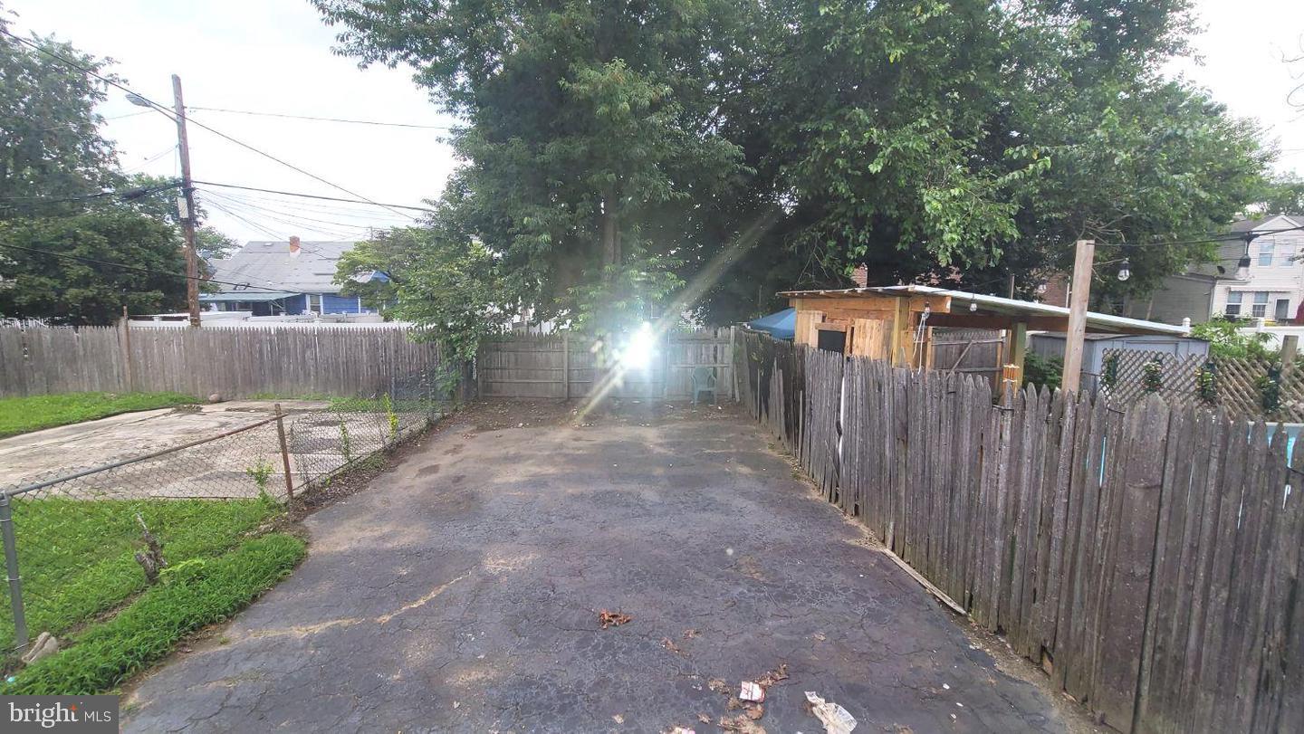 838 FAIRMOUNT AVENUE FLOOR 1