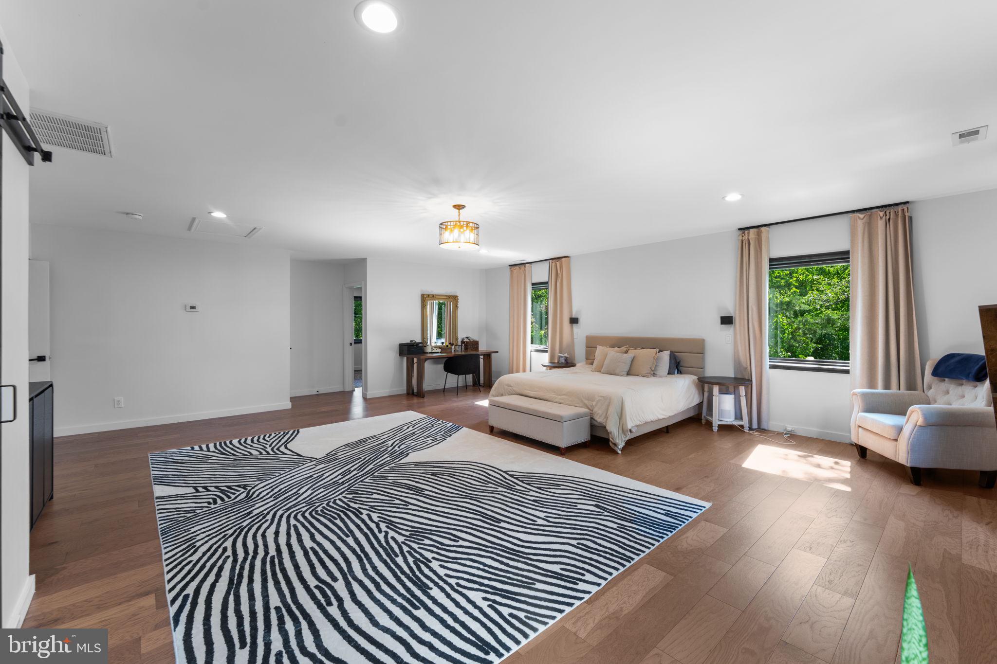 HILLBROOK - Residential Lease