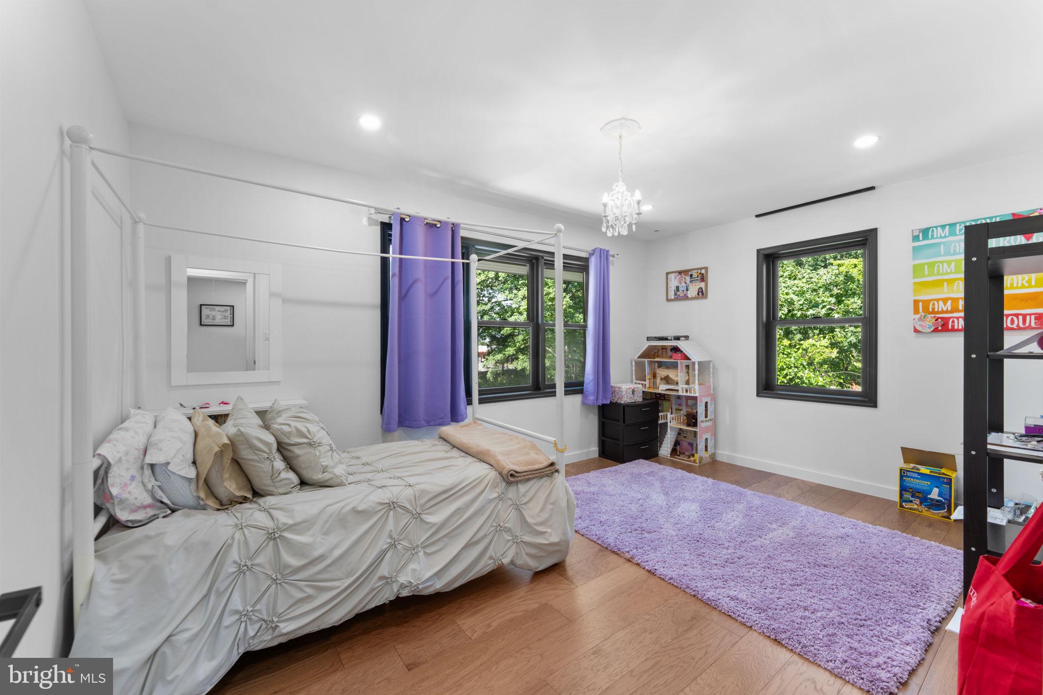 HILLBROOK - Residential Lease