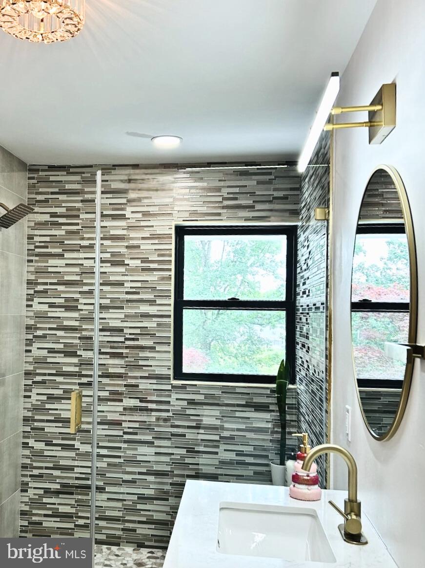 HILLBROOK - Residential Lease