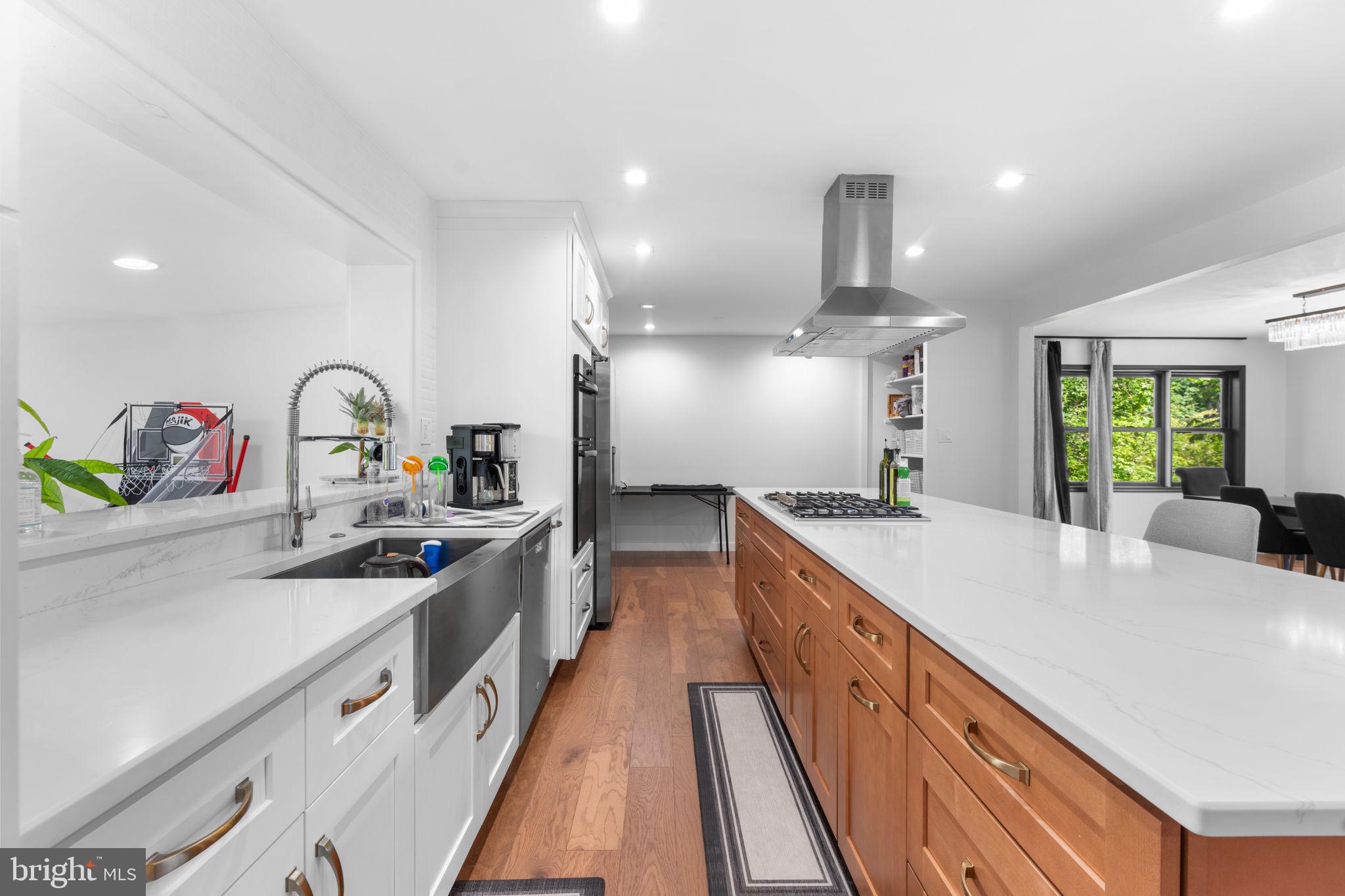 HILLBROOK - Residential Lease