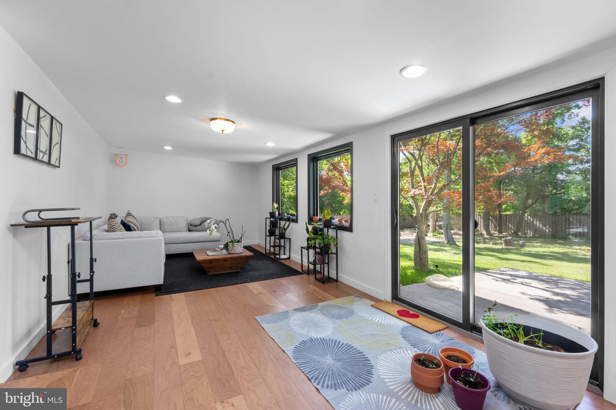 HILLBROOK - Residential Lease