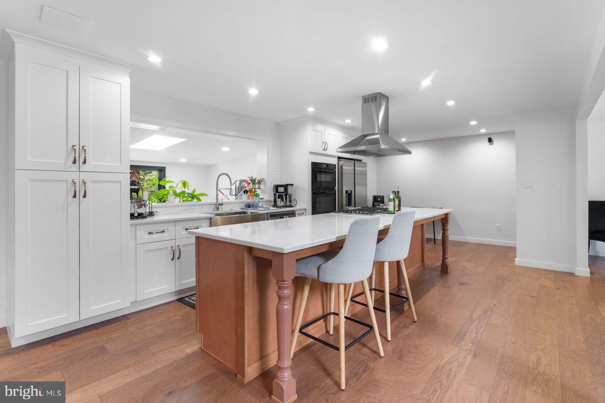 HILLBROOK - Residential Lease