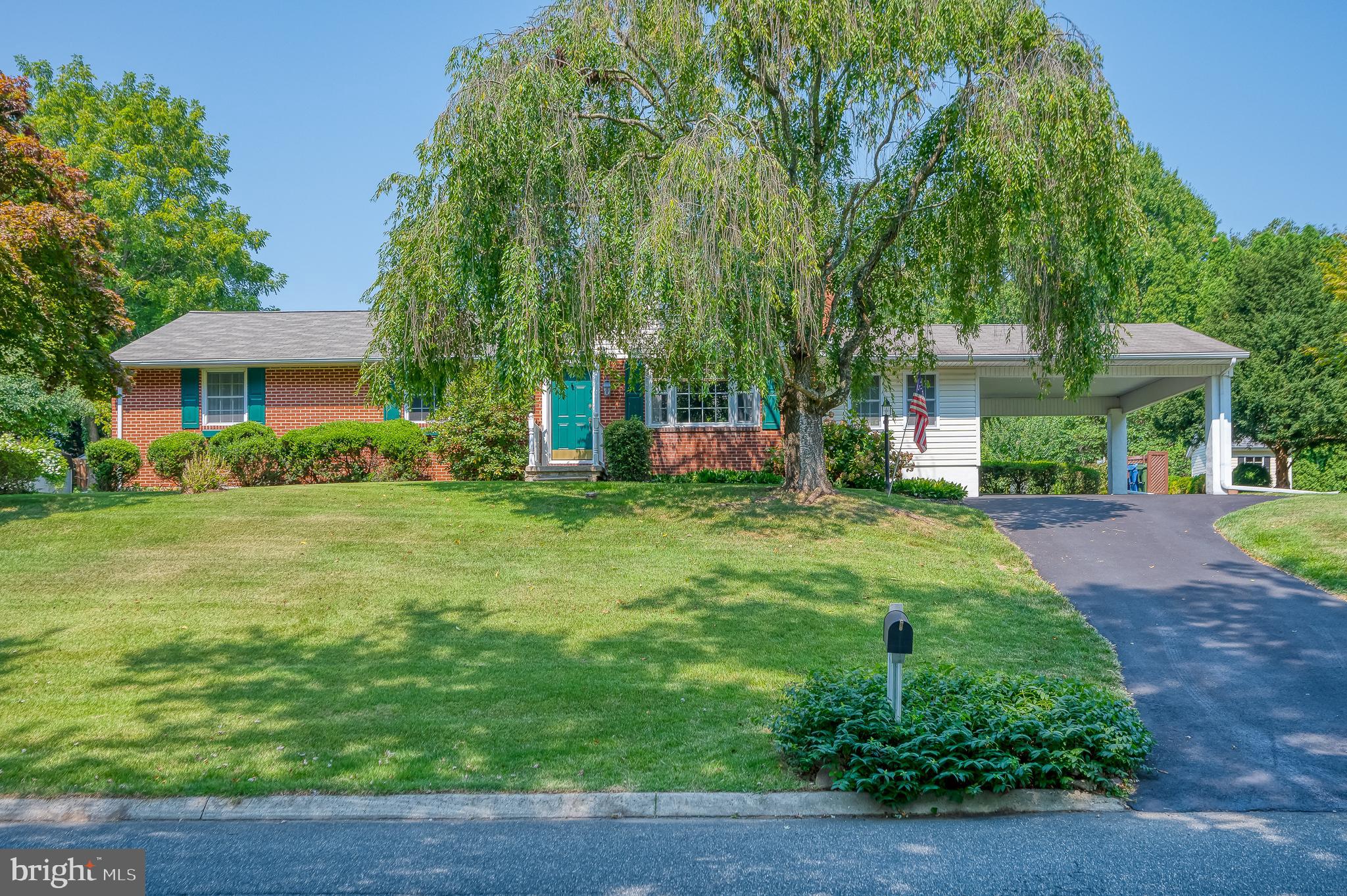 SPRINGDALE - Residential