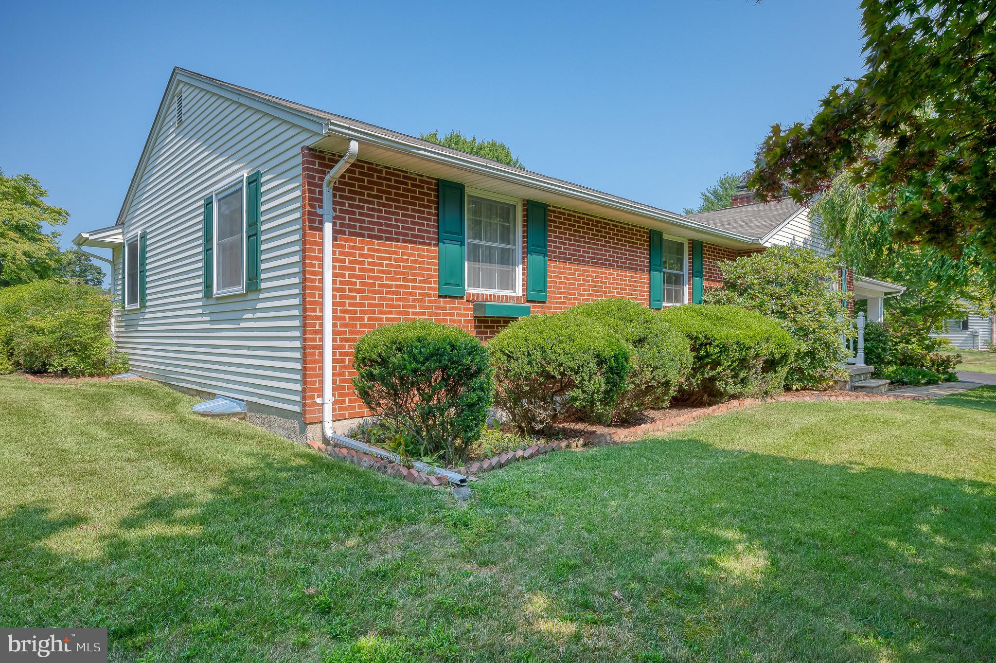 SPRINGDALE - Residential