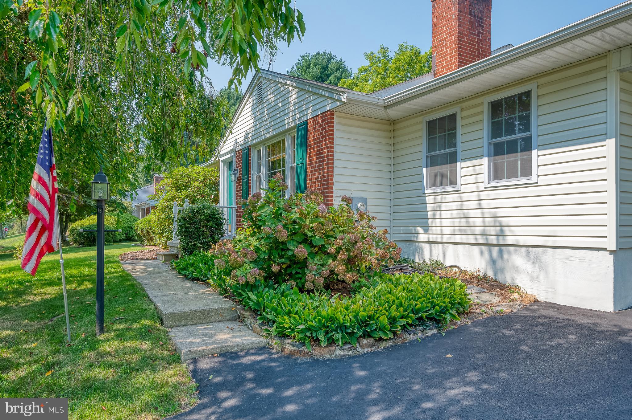 SPRINGDALE - Residential