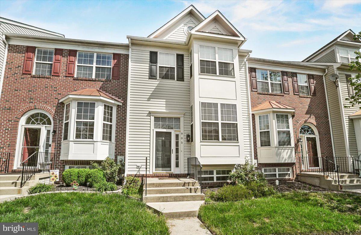 TUSCARORA KNOLLS - Residential