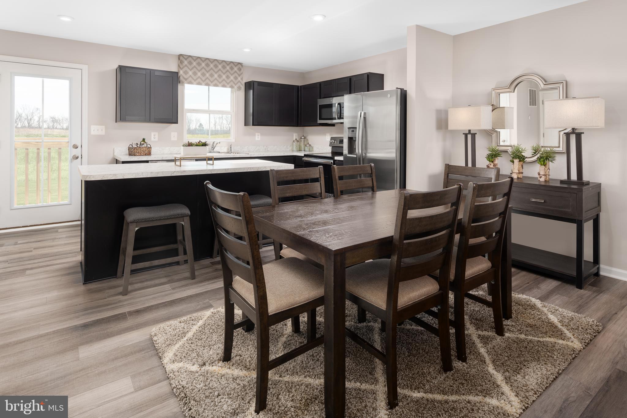 CARDINAL POINTE - Residential