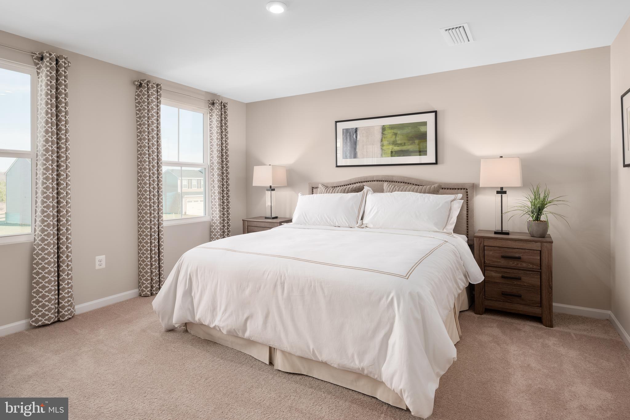 CARDINAL POINTE - Residential