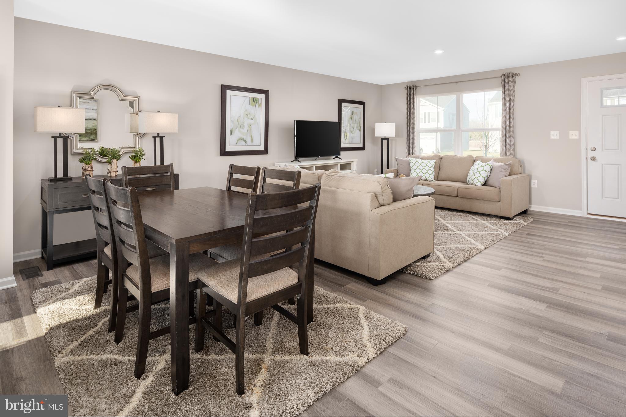 CARDINAL POINTE - Residential